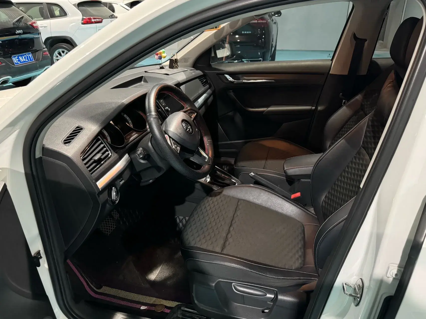 2018 SKODA KAMIQ thumbnail 2