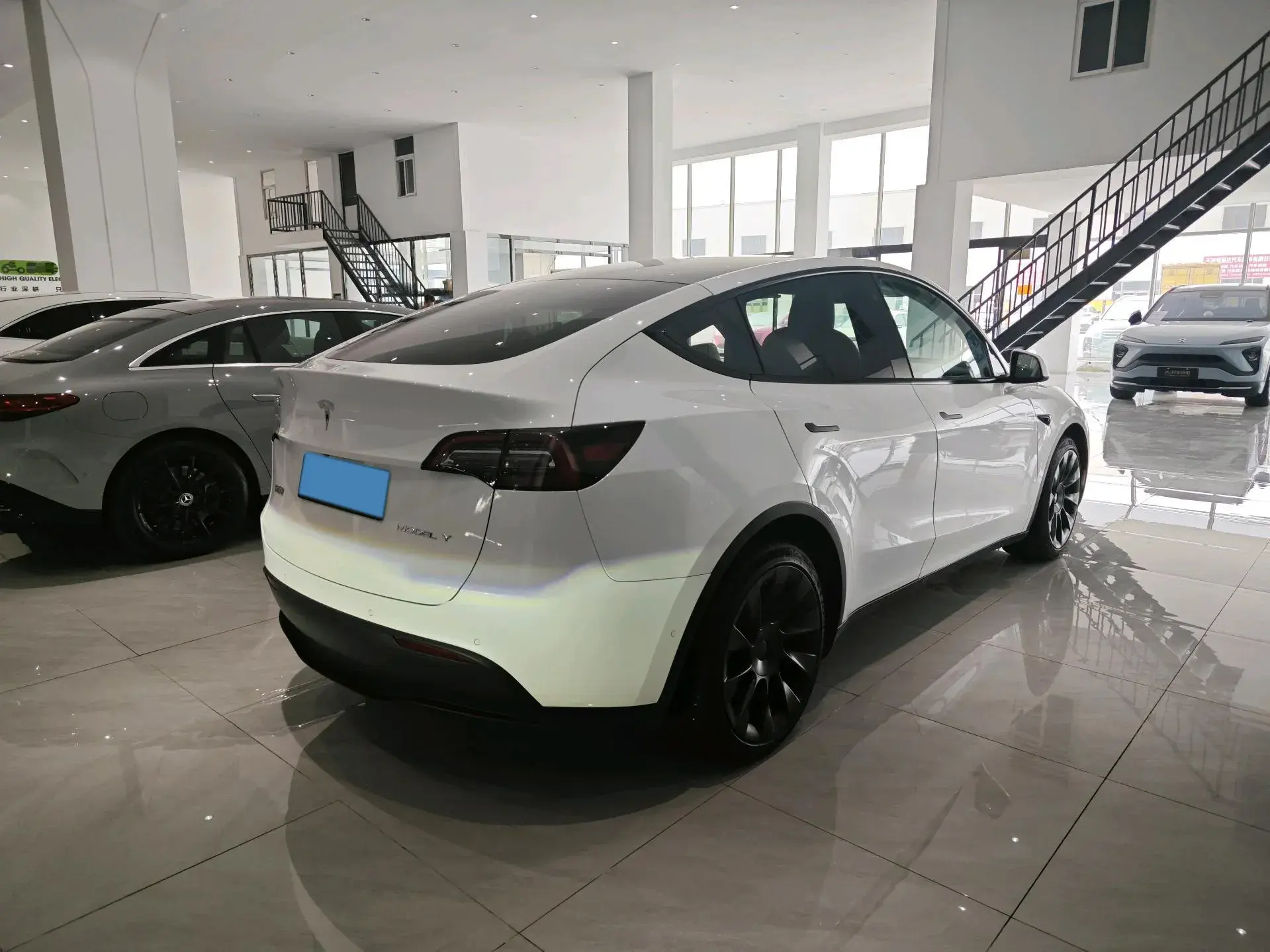 2021 TESLA MODEL thumbnail 2