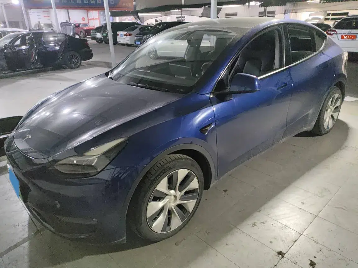 2021 Tesla Model Y BEV 60KWH