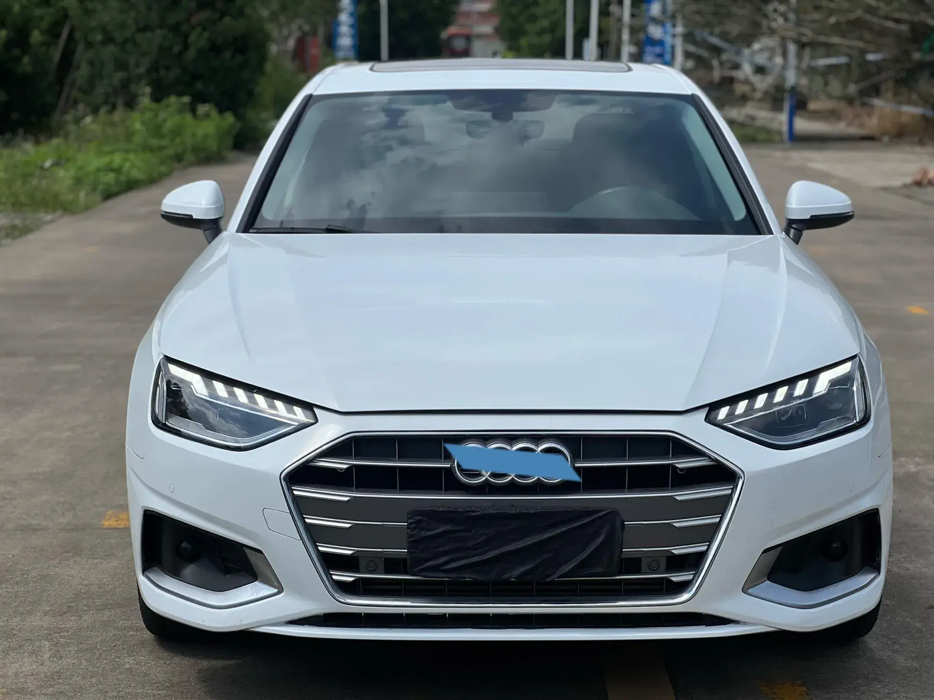 2020 AUDI A4L thumbnail 2