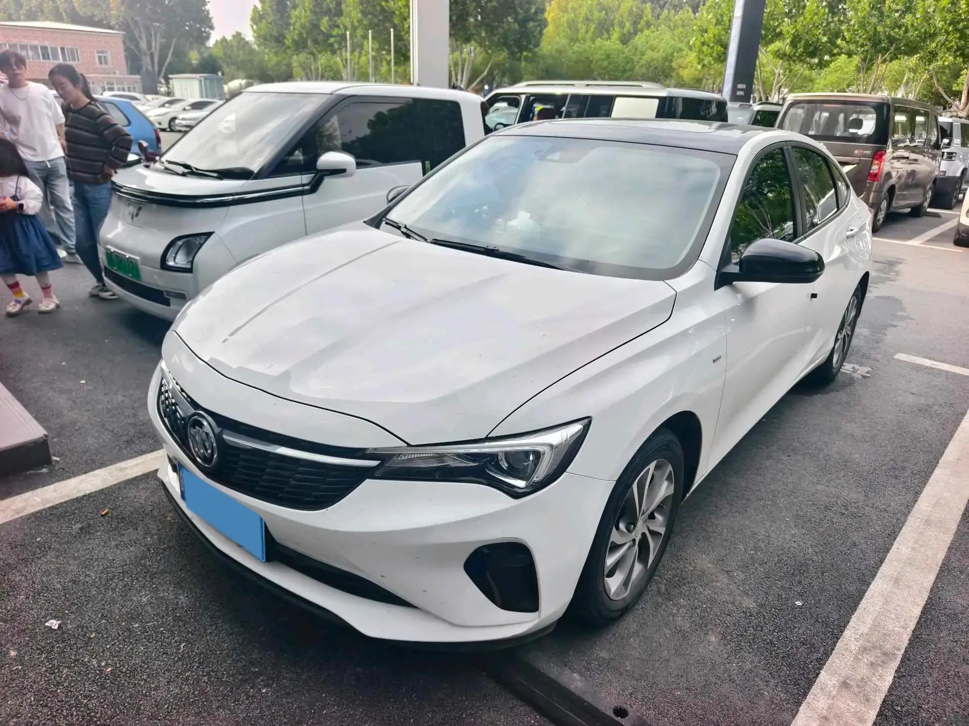 2022 BUICK VERANO view 1