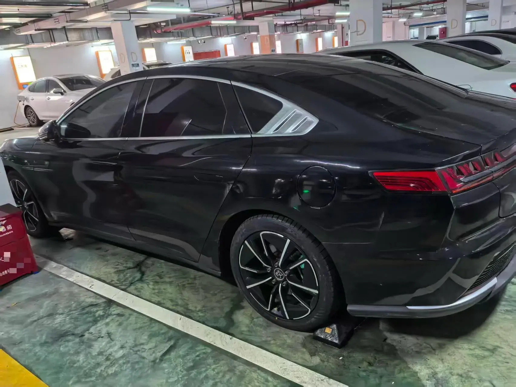 2020 BYD HAN thumbnail 3