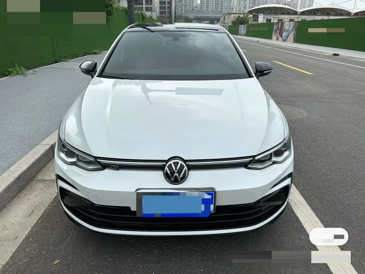 2023 VOLKSWAGEN GOLF thumbnail 3