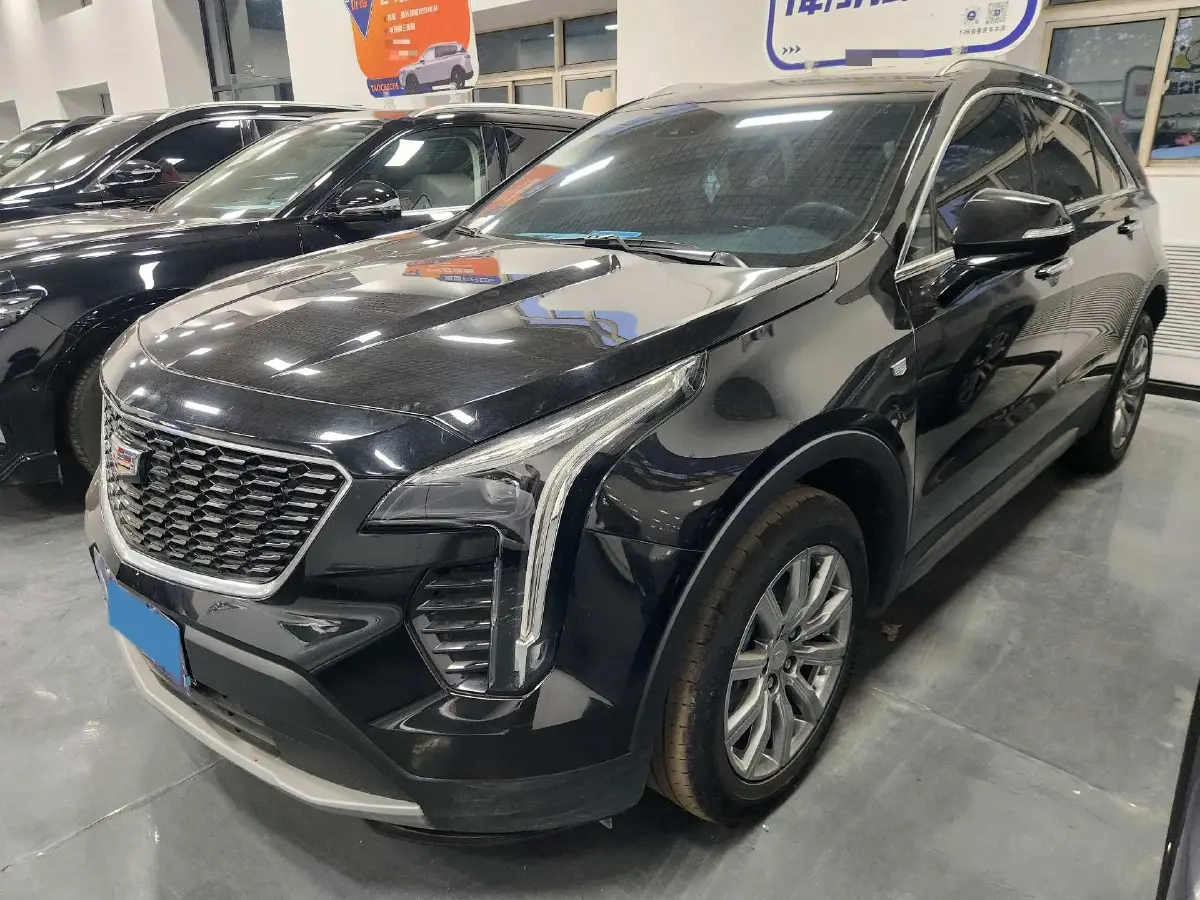 2022 Cadillac XT4 2.0T 237HP L4 9AT
