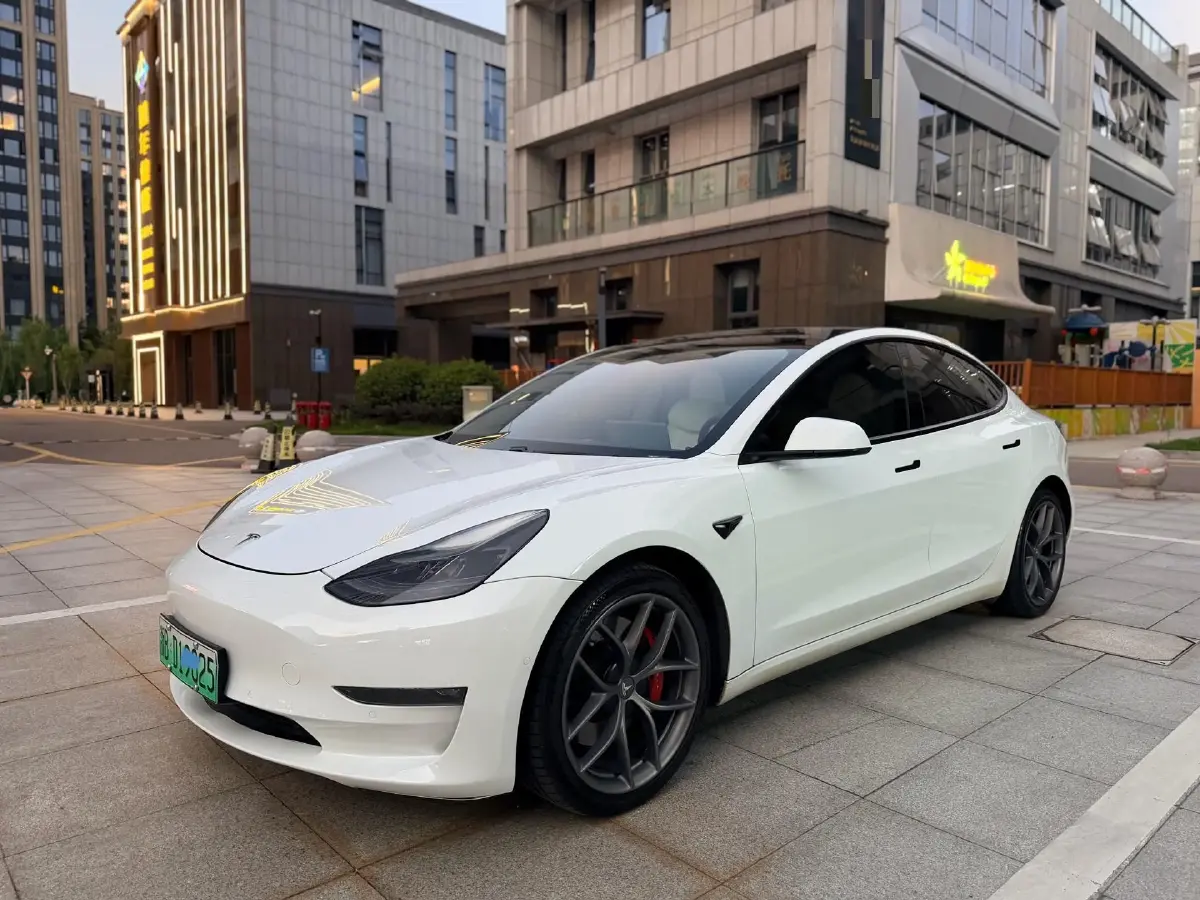 2021 Tesla Model 3 BEV 76.8KWH