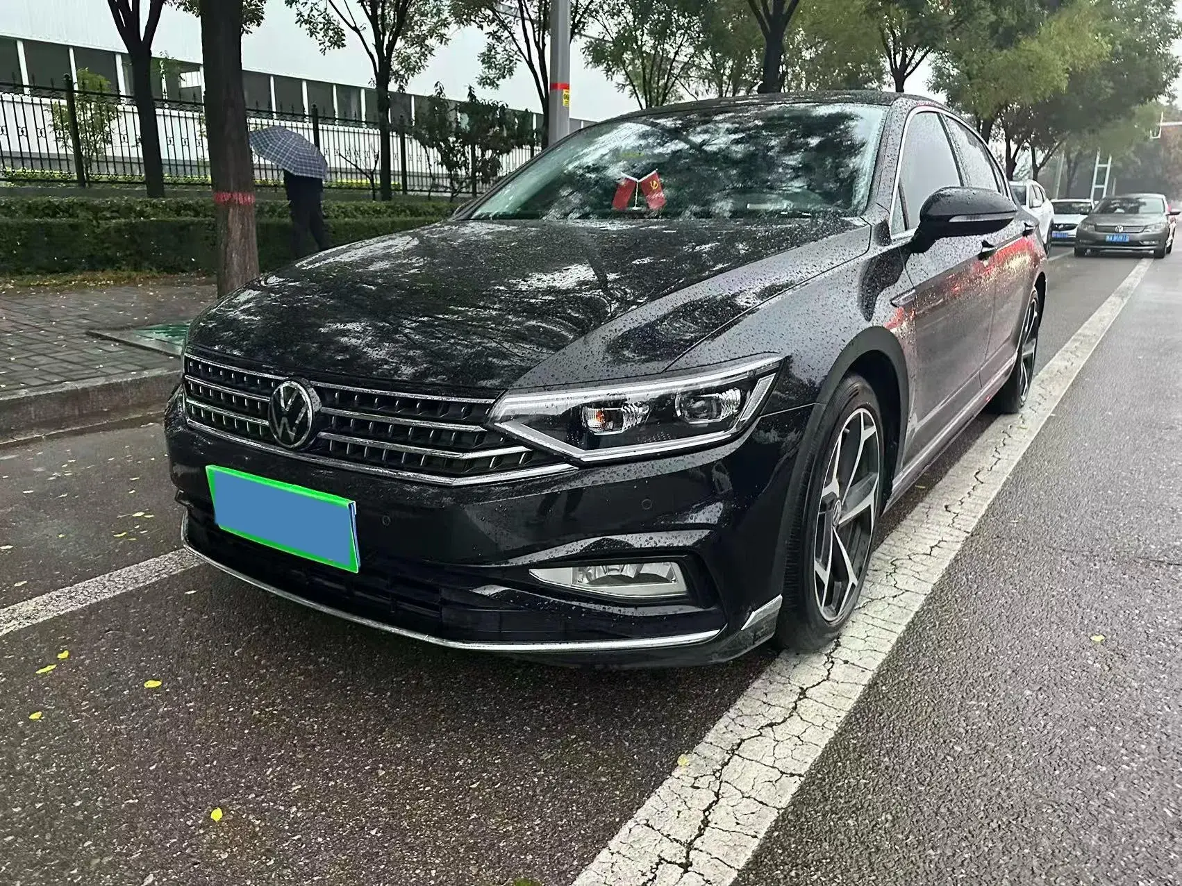 2023 VOLKSWAGEN MAGOTAN view 1