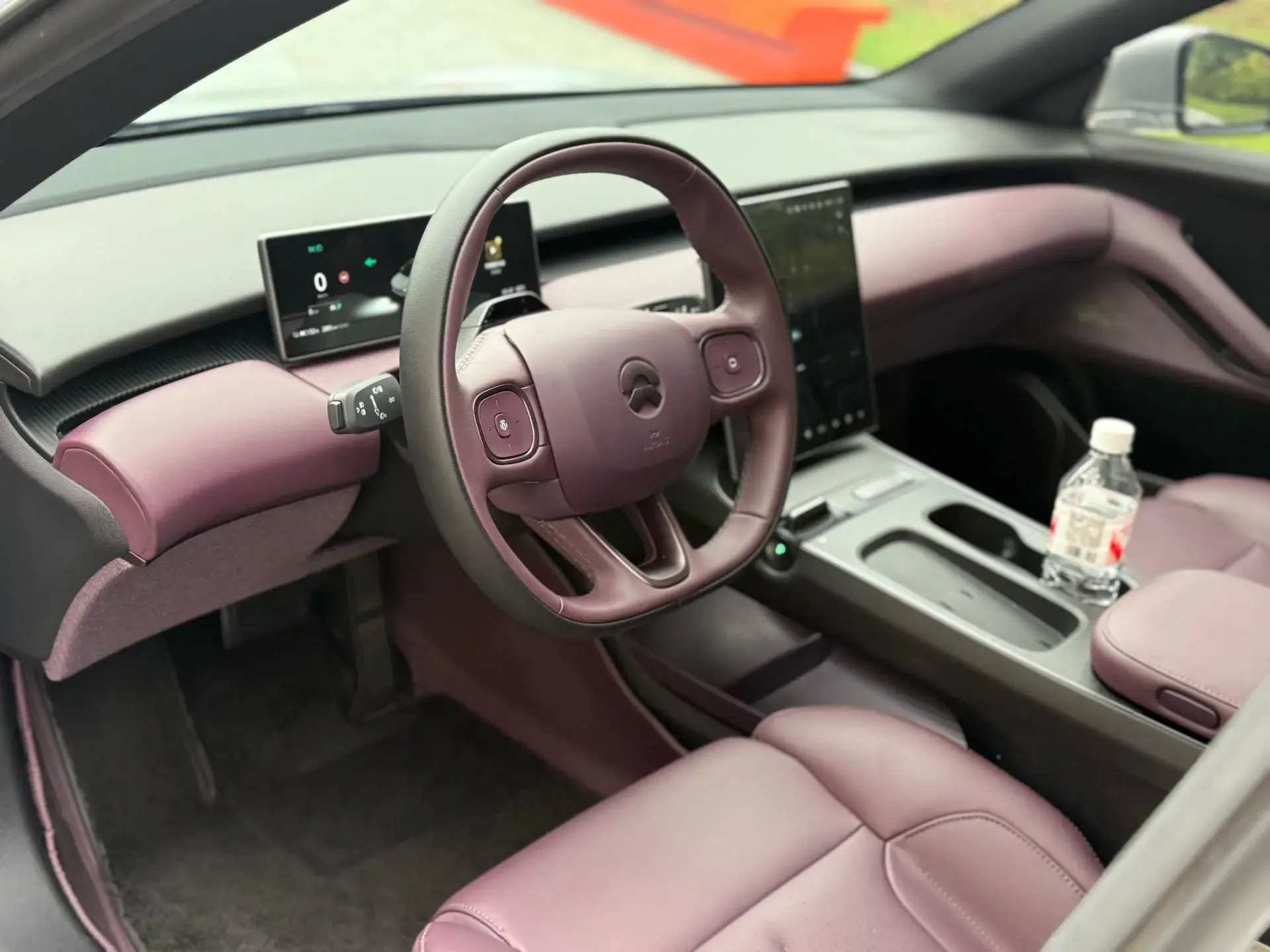 2022 NIO ET5 thumbnail 3