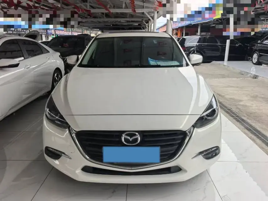 2017 MAZDA 3 thumbnail 2