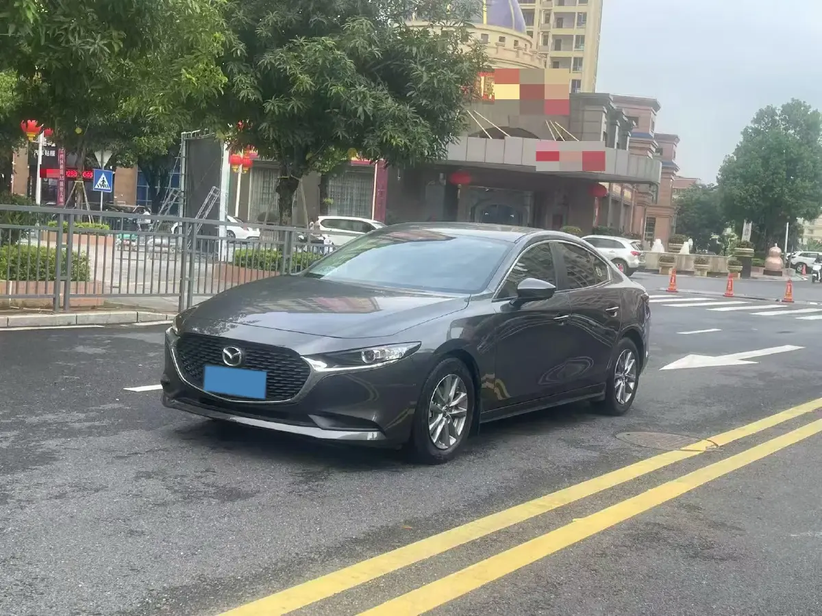 2022 Mazda 3 Axela 2.0L 158HP L4 6AT