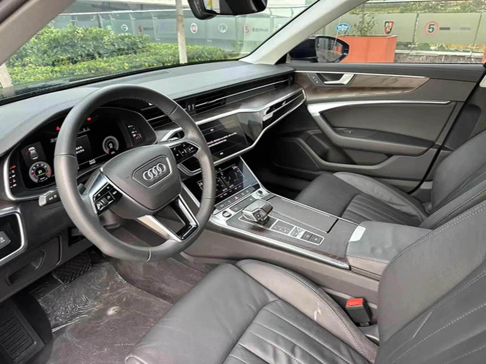 2021 AUDI A6L thumbnail 4