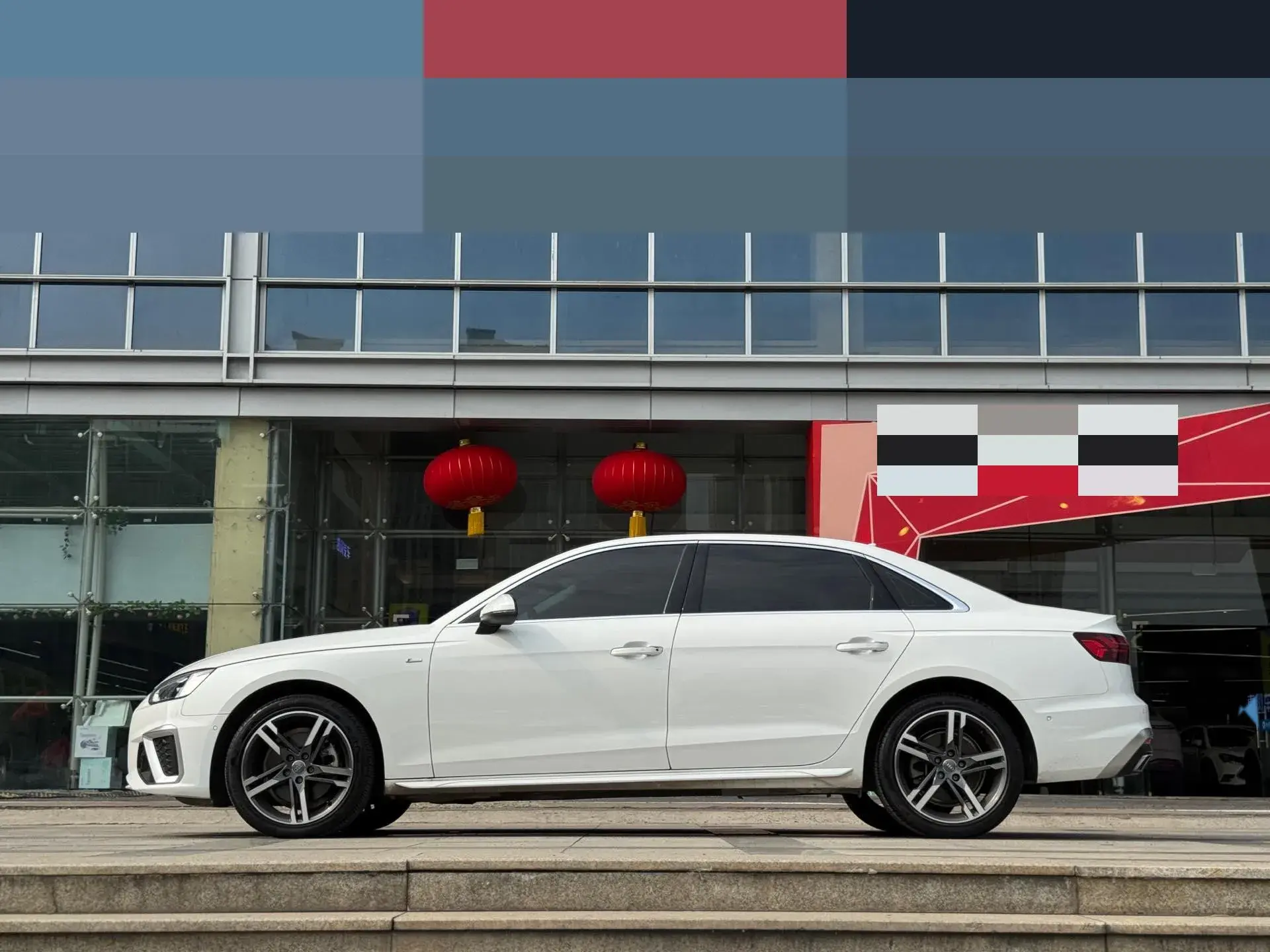 2022 AUDI A4L thumbnail 4