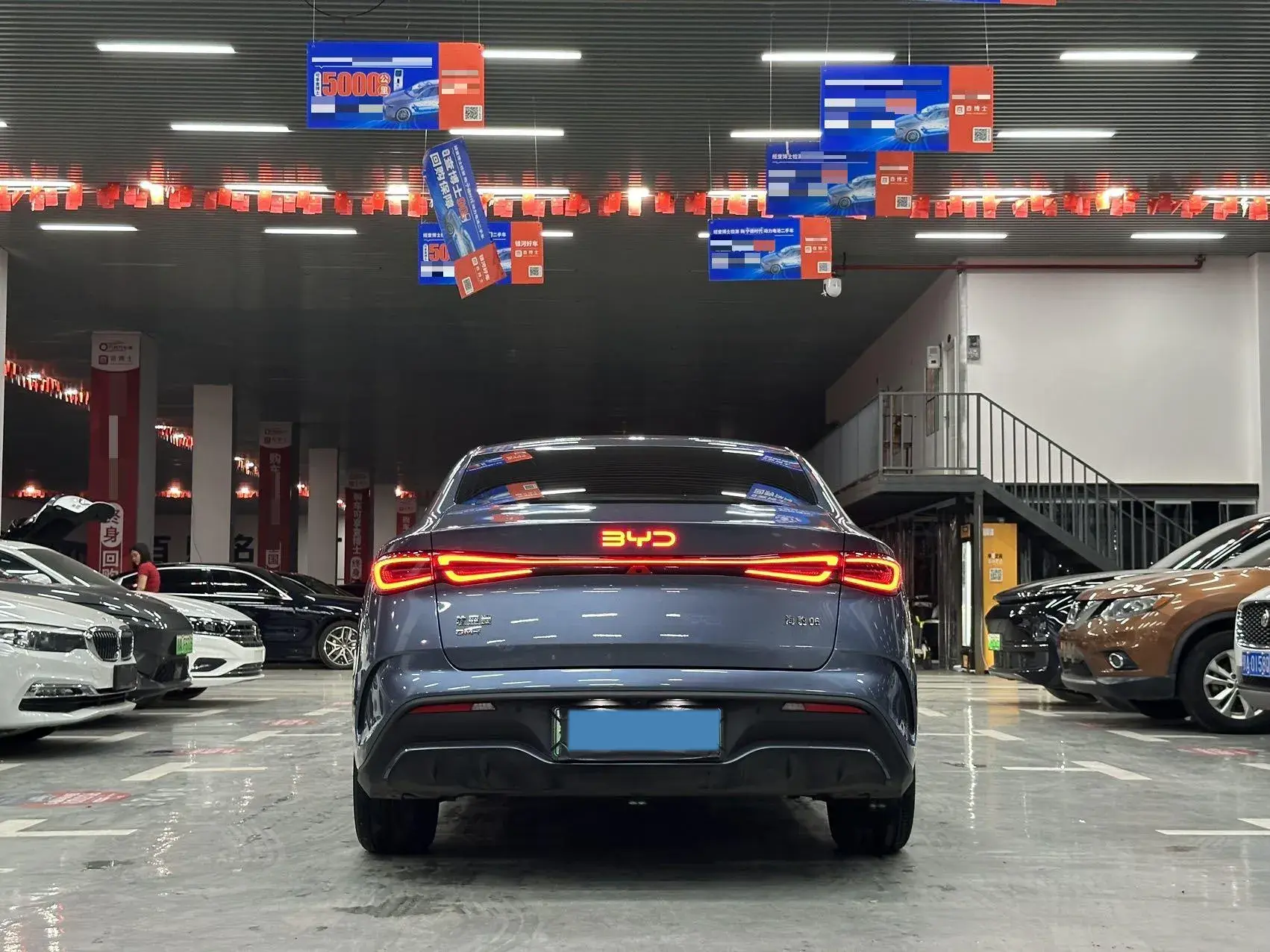 2024 BYD SEAL thumbnail 3