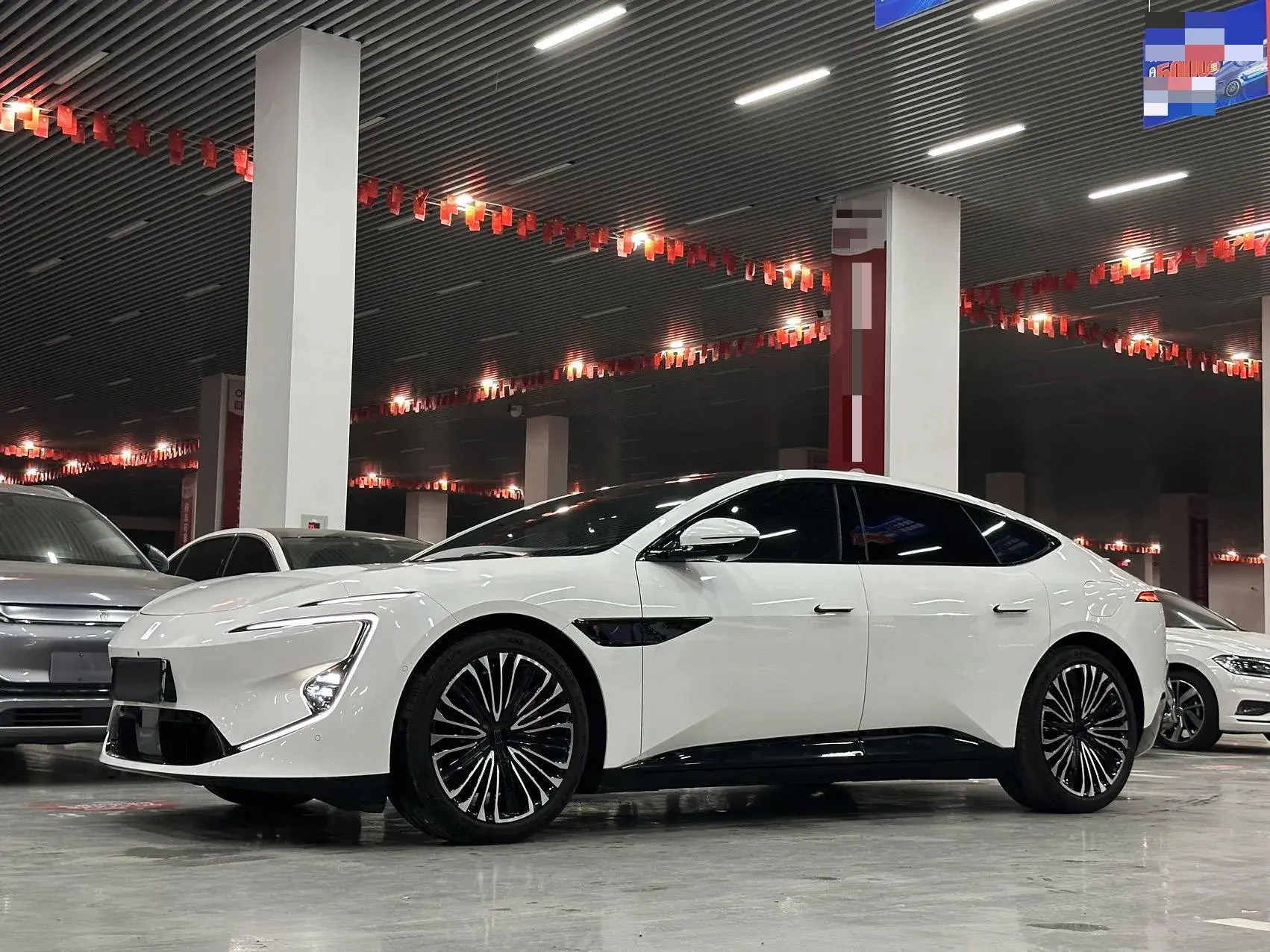 2024 AVATR 12 view 1