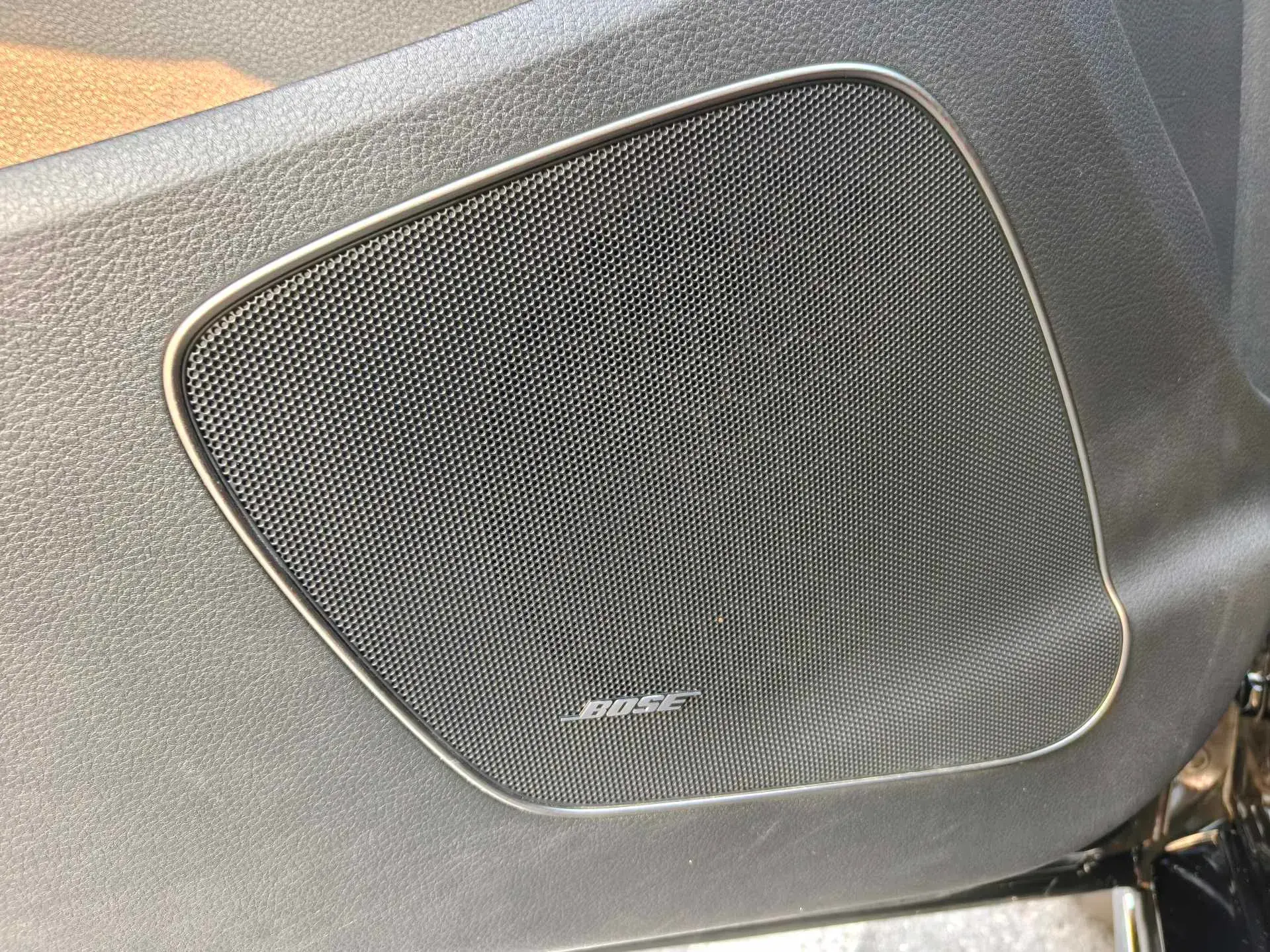 2018 HONGQI H7 thumbnail 4