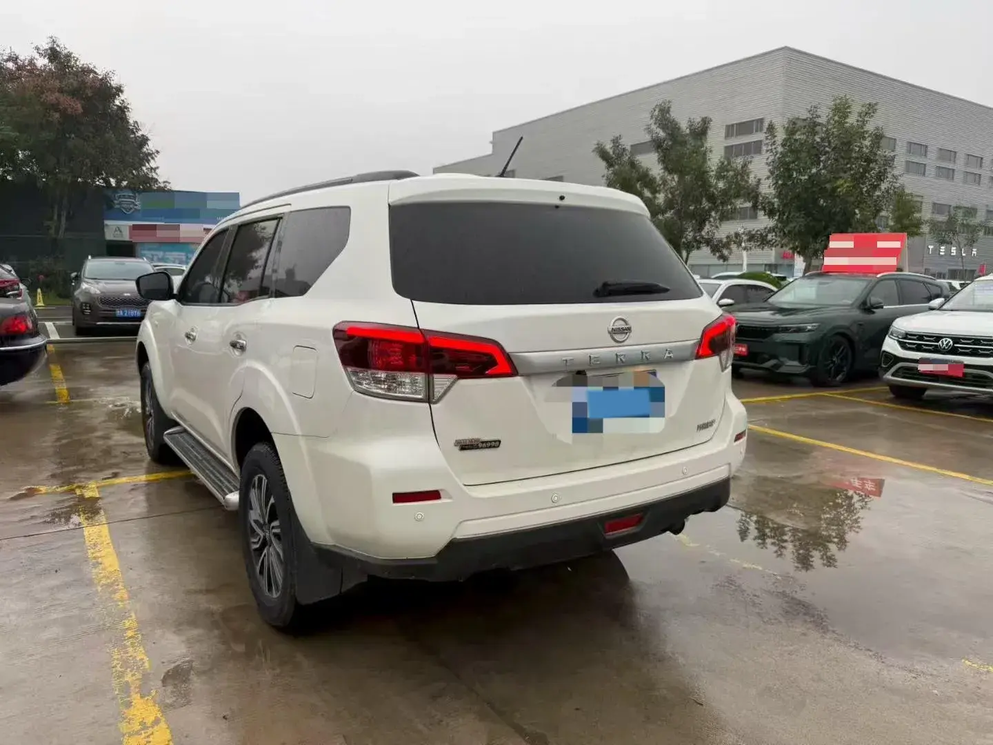 2020 NISSAN TERRA thumbnail 3