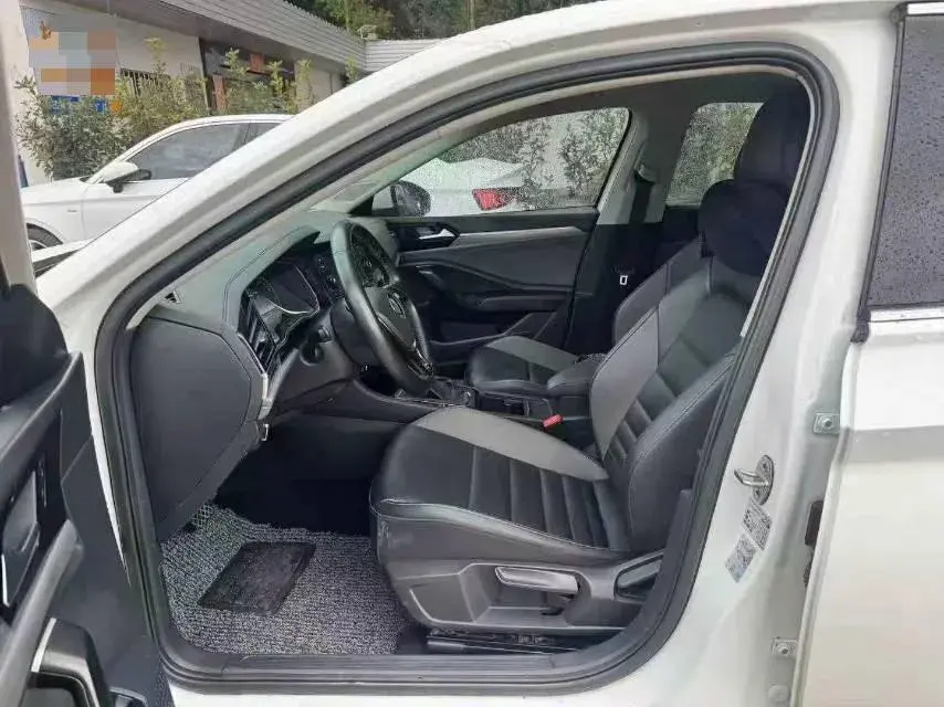 2019 VOLKSWAGEN SAGITAR thumbnail 4