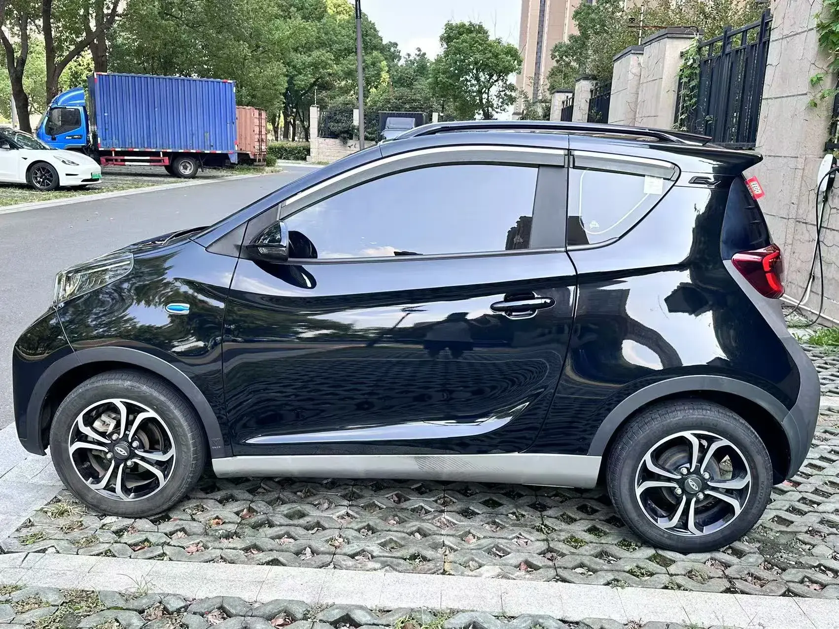 2021 CHERY LITTLE thumbnail 3