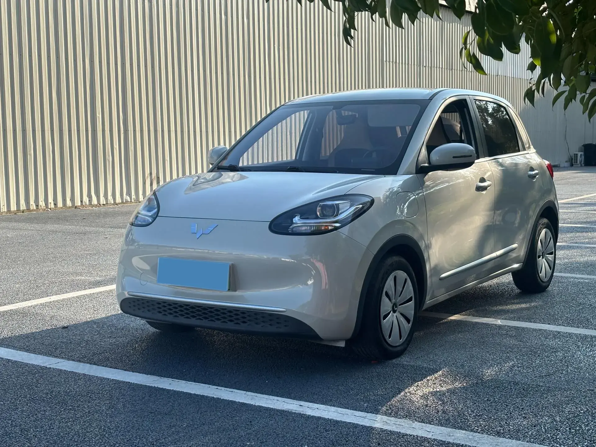 2023 WULING BINGUO view 1