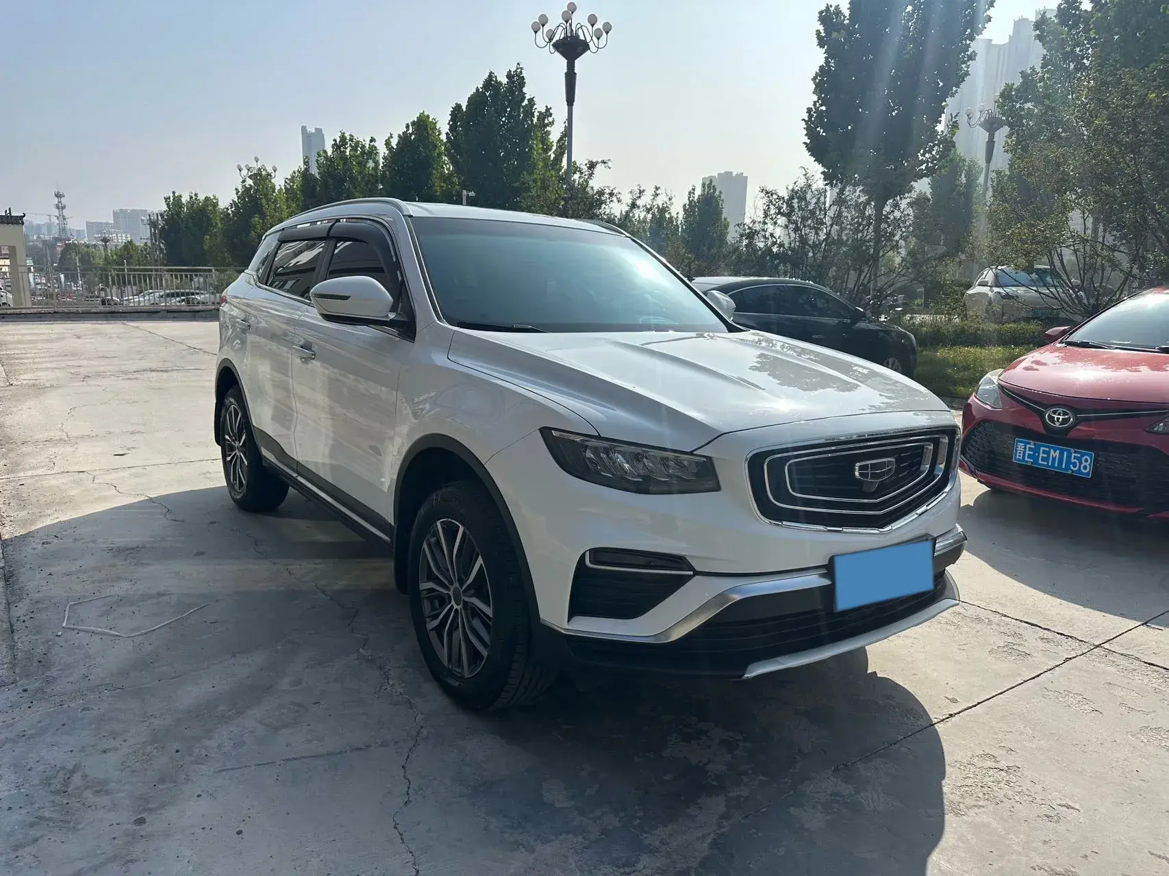 2020 GEELY AZKARRA thumbnail 3