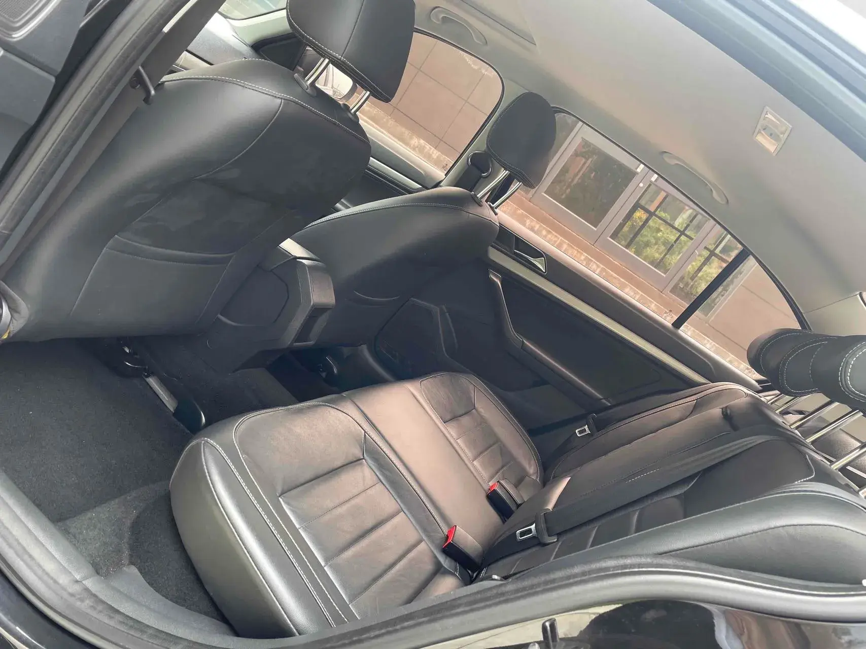 2017 VOLKSWAGEN LAVIDA thumbnail 4