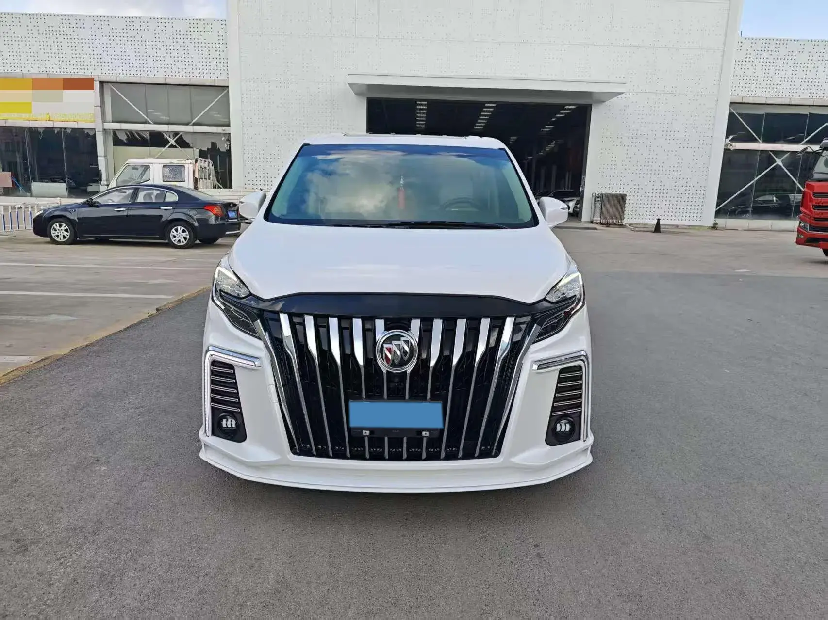 2021 BUICK GL8 thumbnail 2