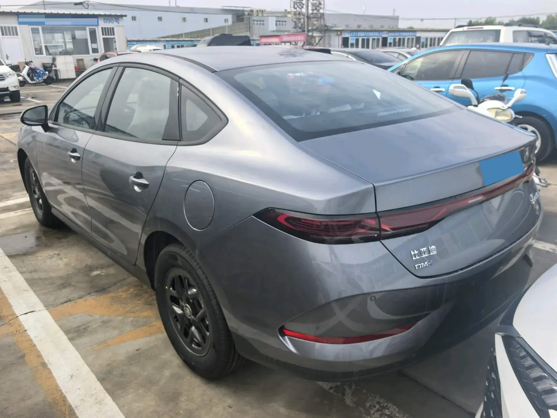 2025 BYD QIN thumbnail 4