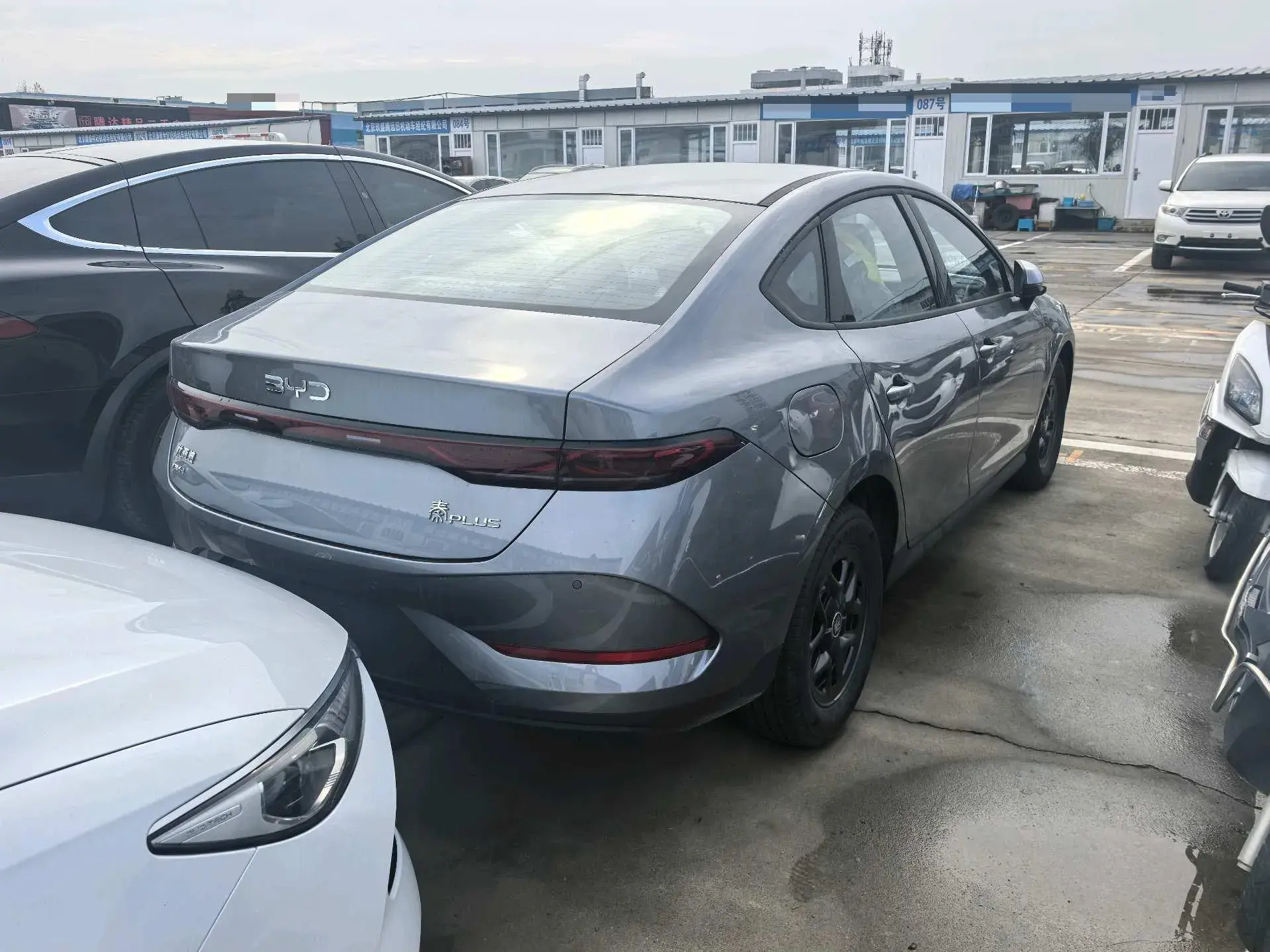 2025 BYD QIN thumbnail 3