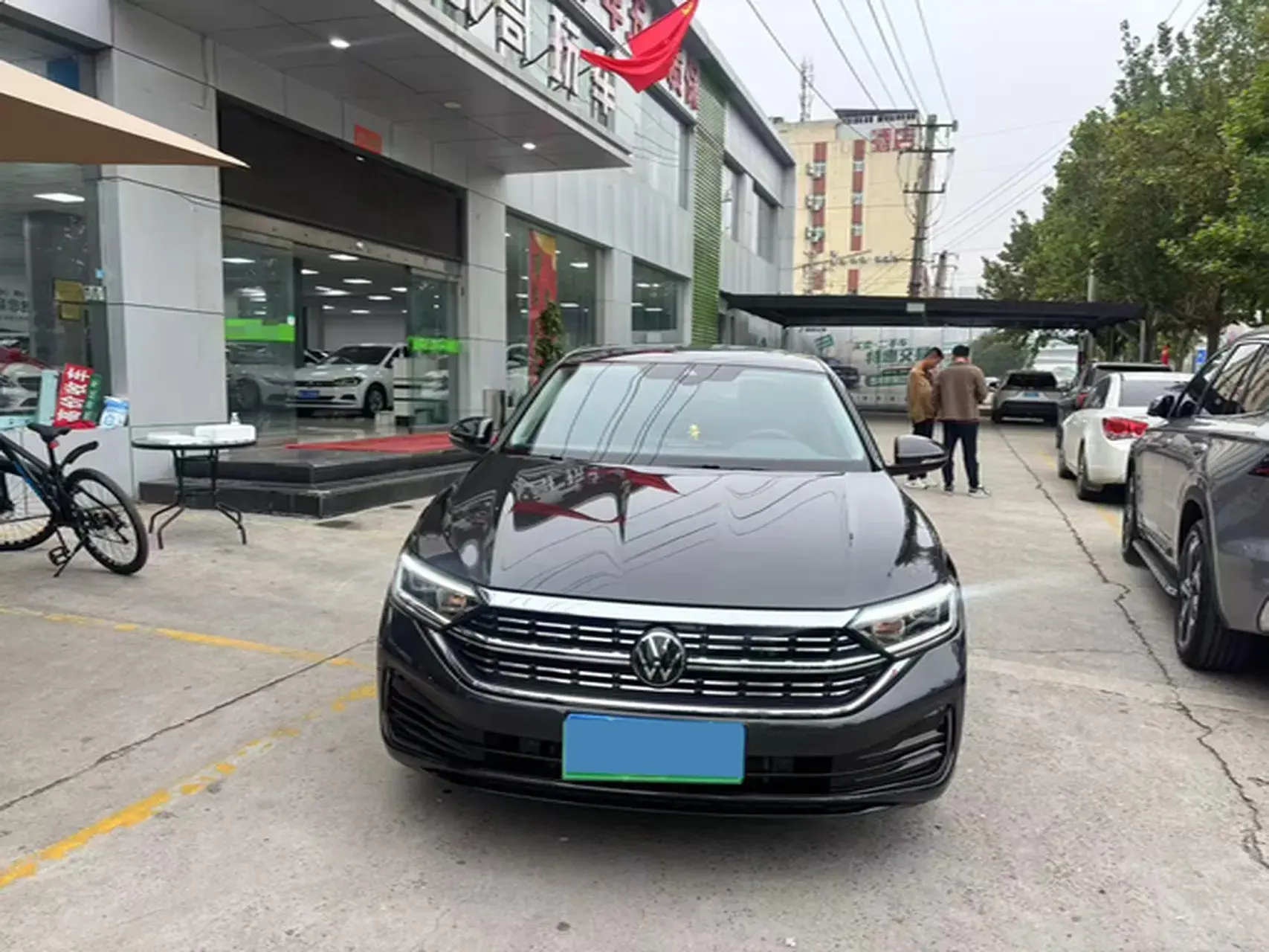 2023 VOLKSWAGEN SAGITAR thumbnail 2