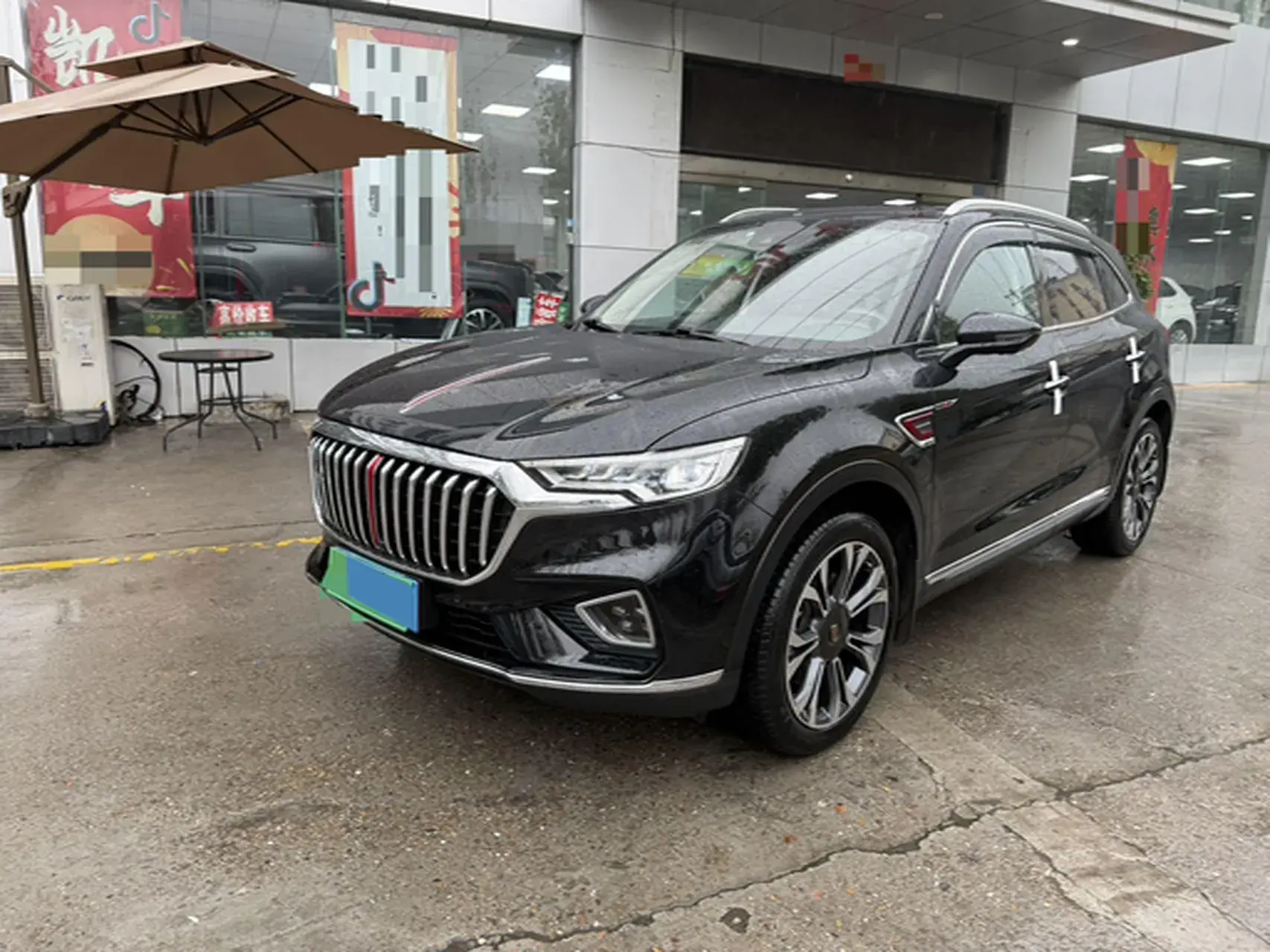 2019 HONGQI HS5 view 1