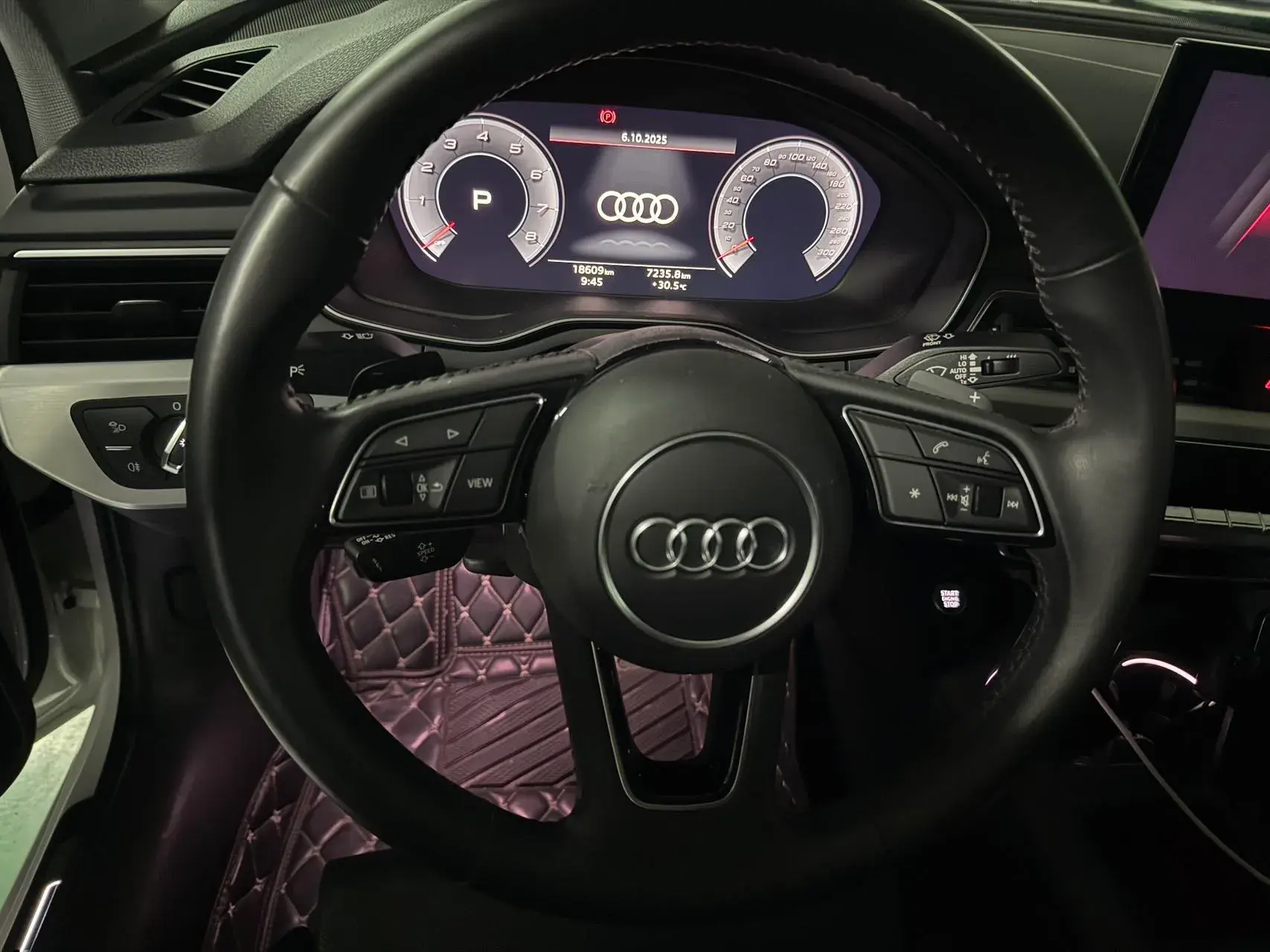 2020 AUDI A4L thumbnail 2