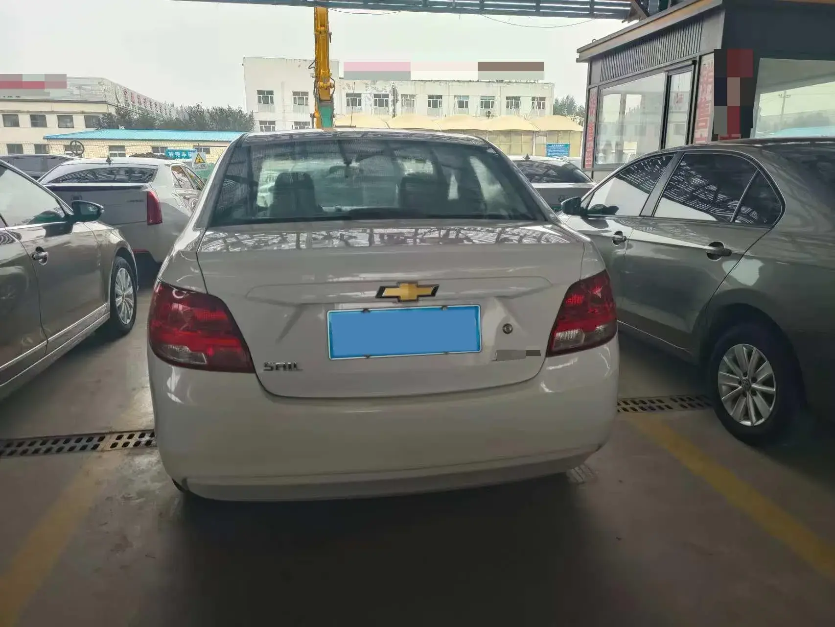 2018 CHEVROLET SAIL thumbnail 4