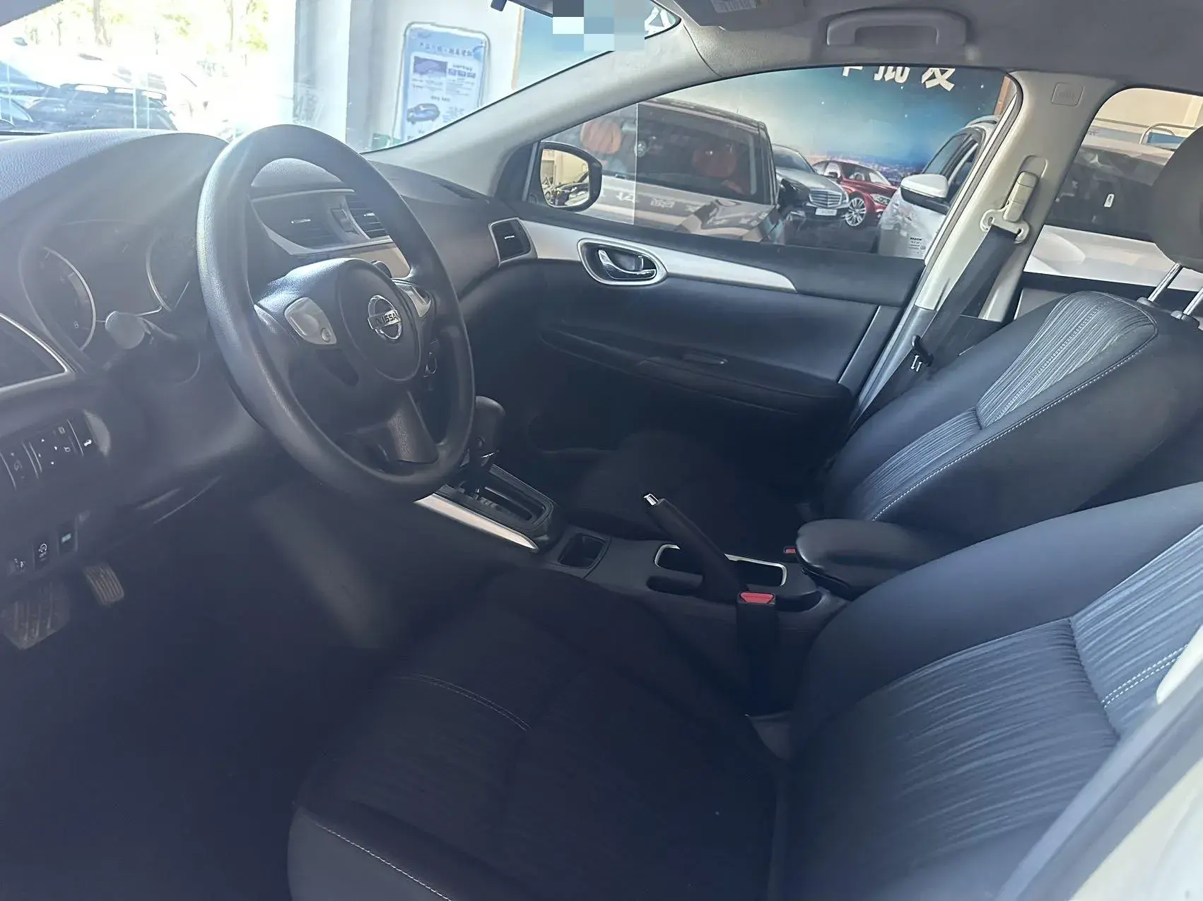 2022 NISSAN SYLPHY thumbnail 4