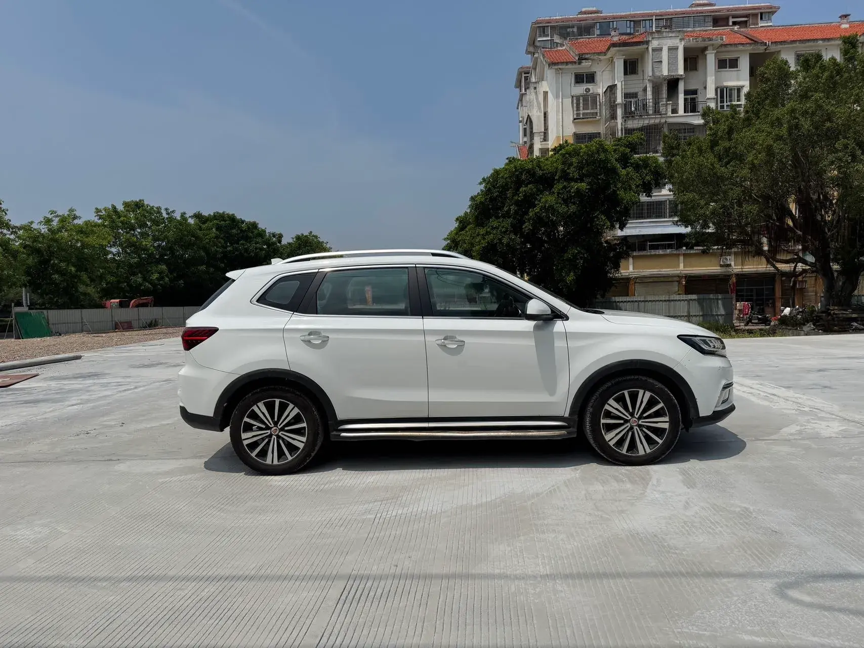 2018 ROEWE RX5 thumbnail 4