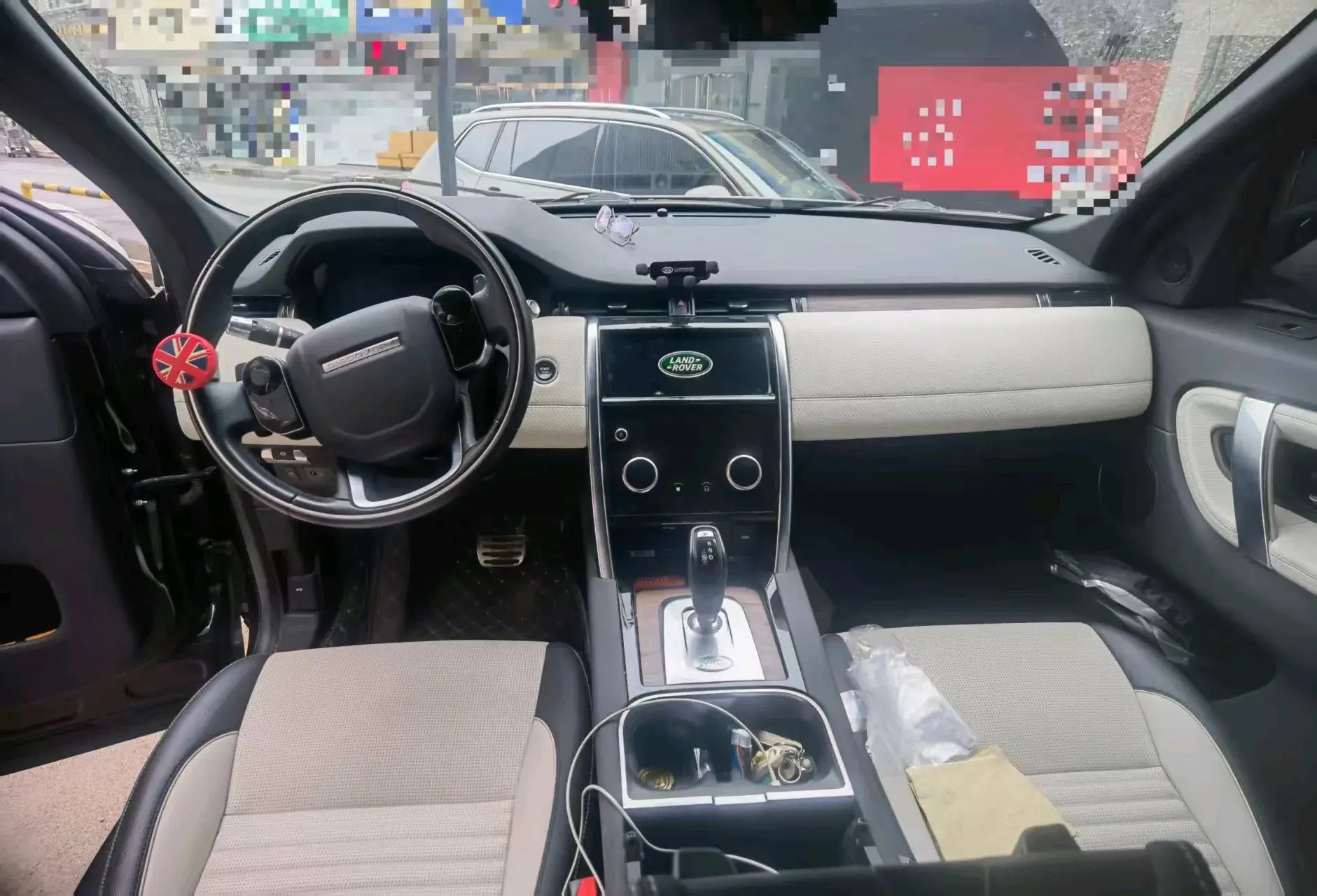 2020 LAND ROVER thumbnail 2