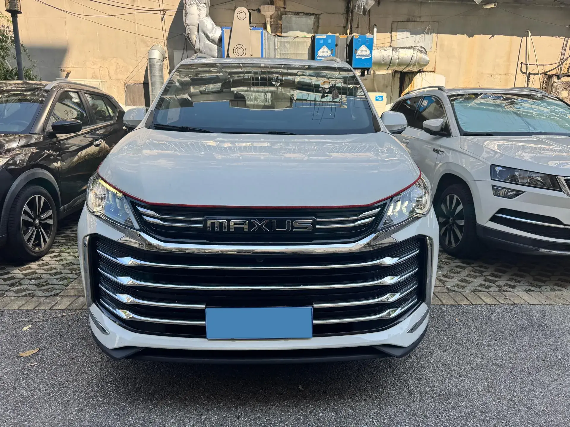 2021 MAXUS G50 thumbnail 2