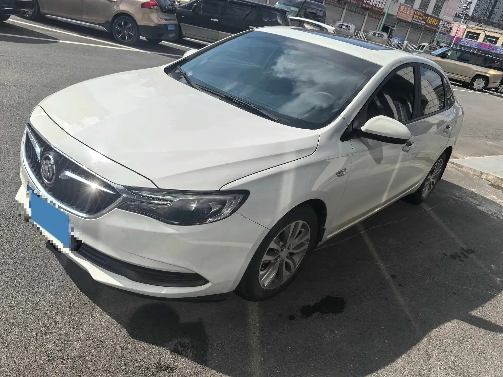 2021 BUICK EXCELLE view 1