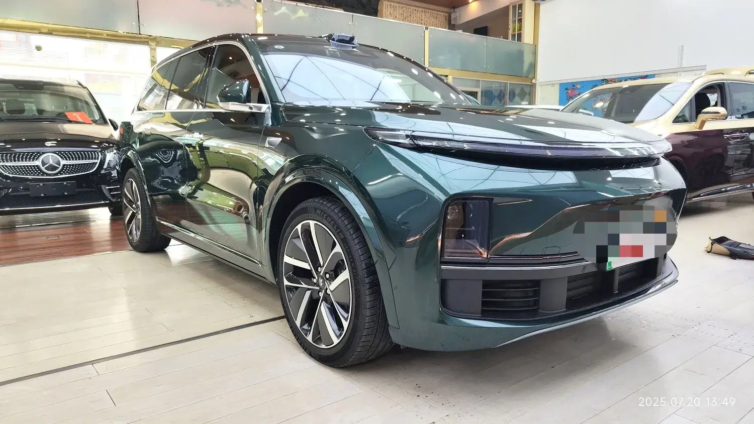 2024 LI L9 thumbnail 3