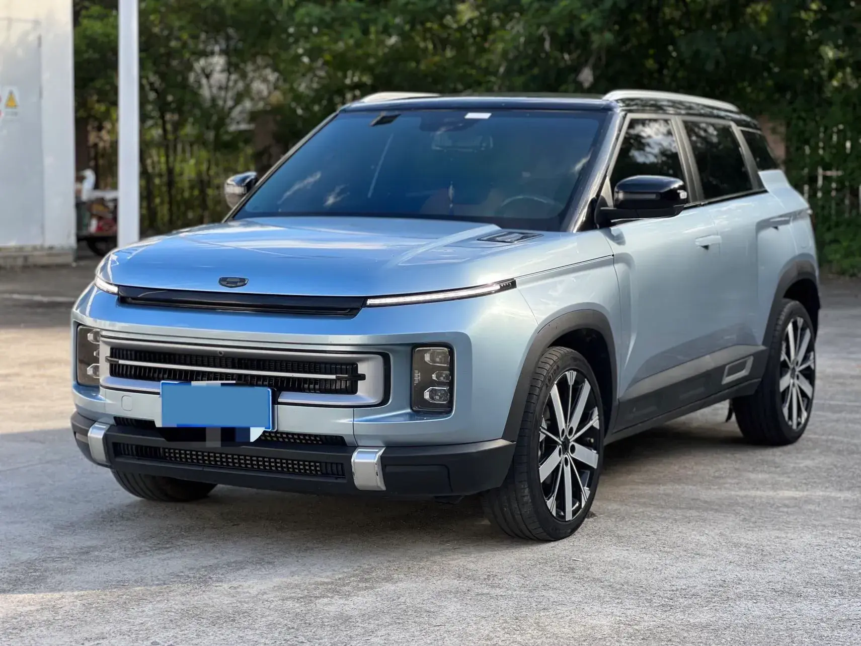 2023 GEELY ICON view 1