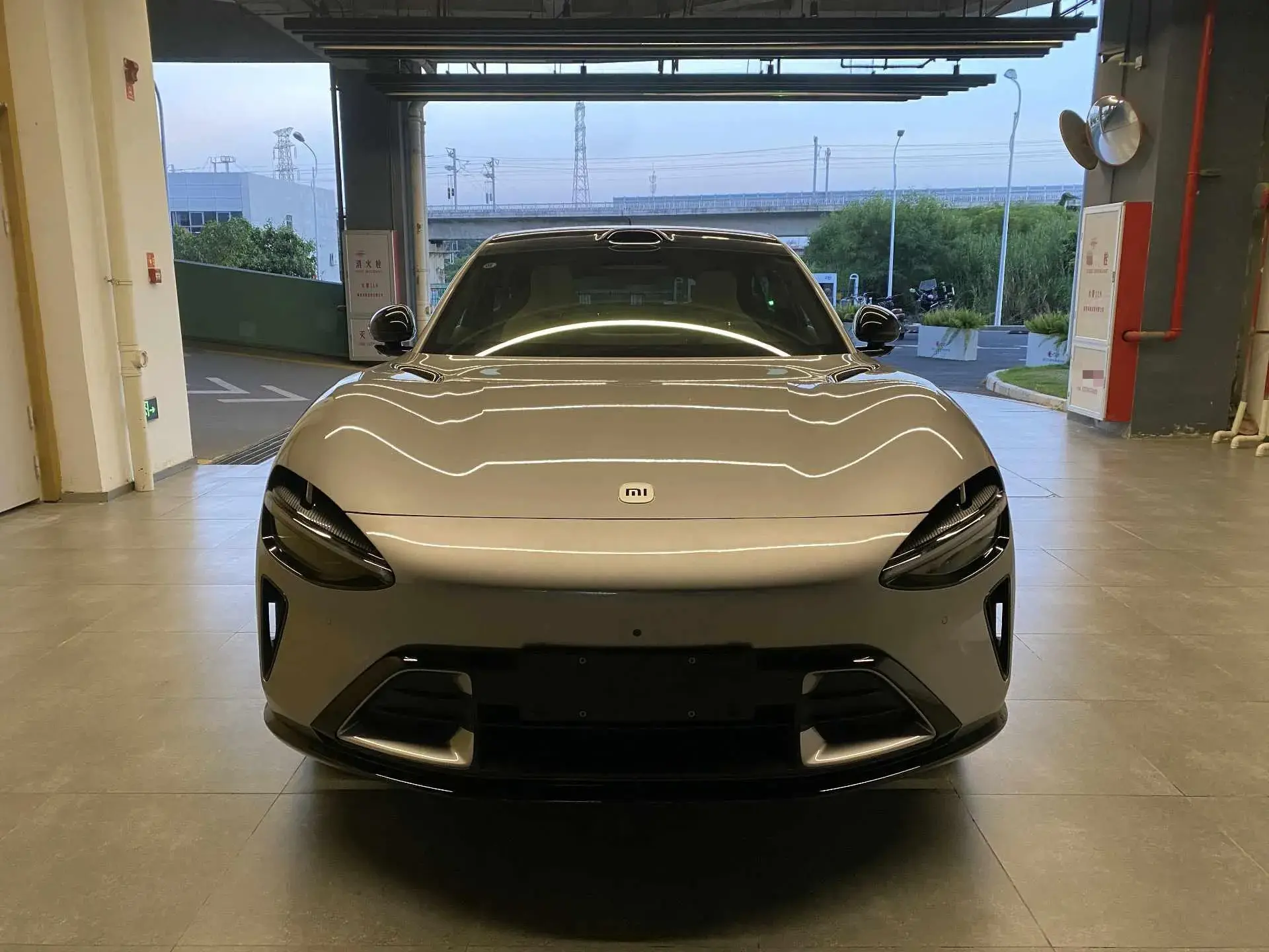 2025 MI YU7 thumbnail 2