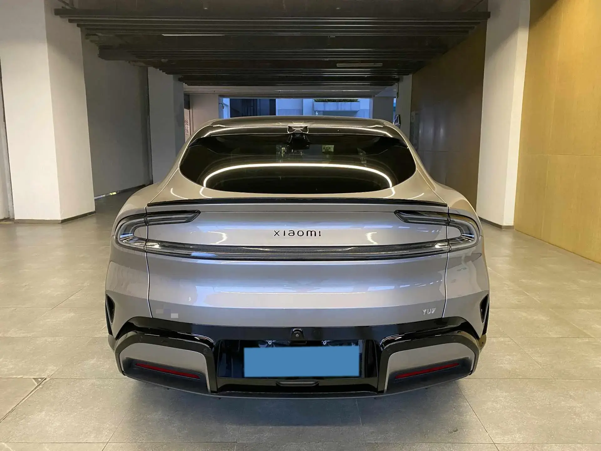 2025 MI YU7 thumbnail 4