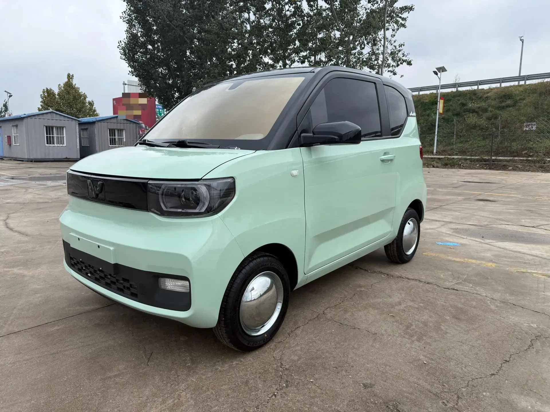 2021 WULING HONGGUANG view 1
