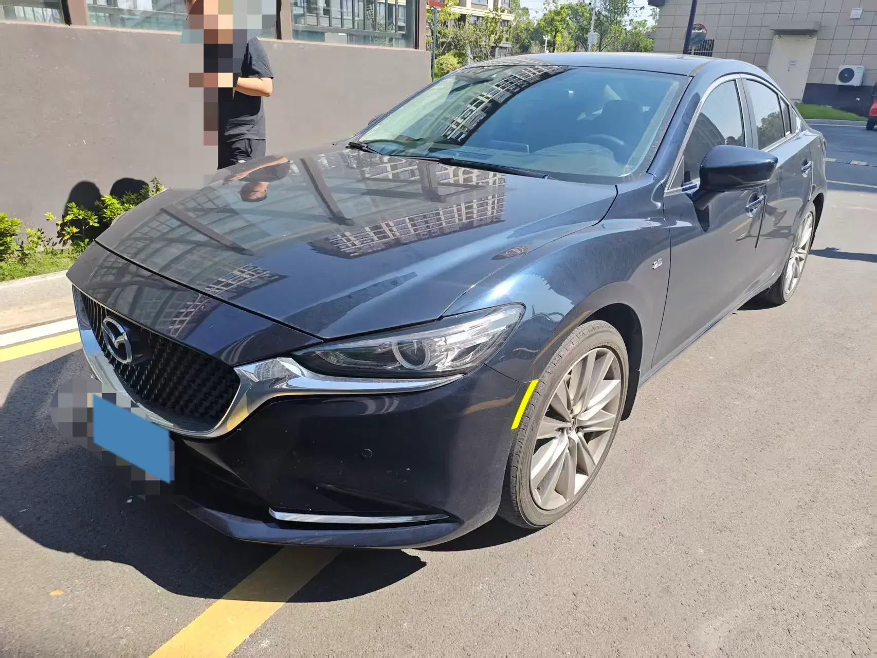 2020 MAZDA ATENZA view 1