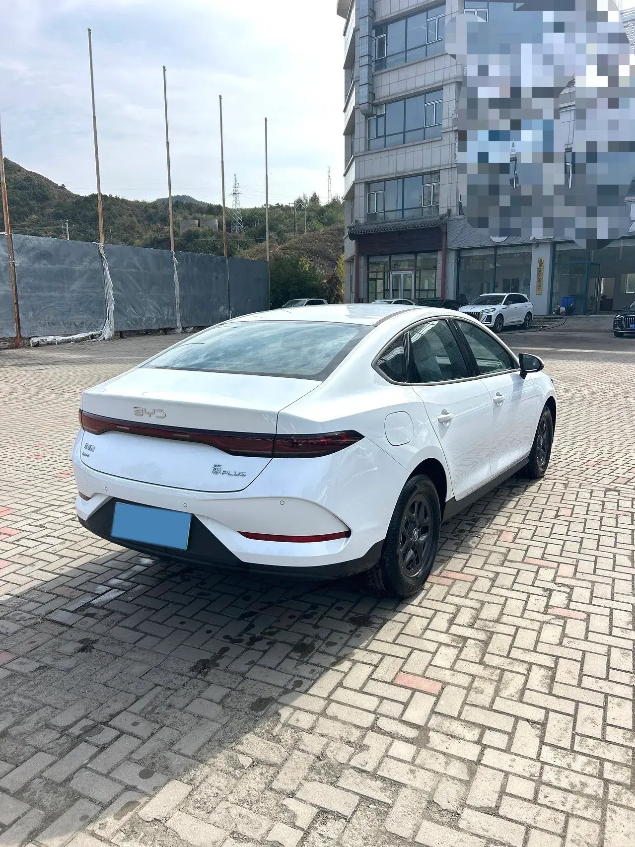 2025 BYD QIN thumbnail 2