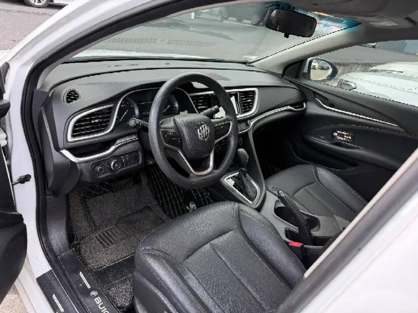 2021 BUICK EXCELLE thumbnail 2