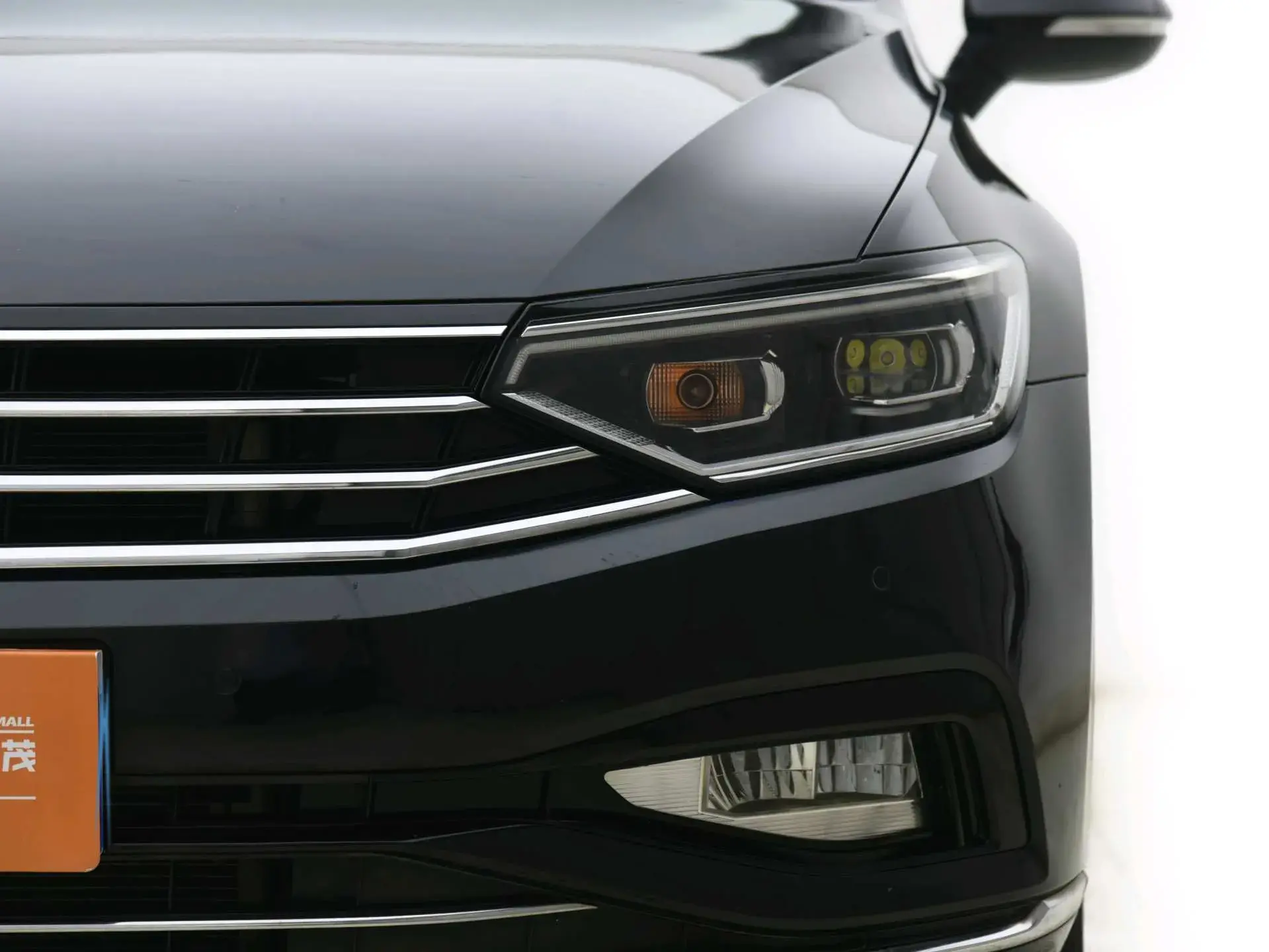 2020 VOLKSWAGEN MAGOTAN thumbnail 3