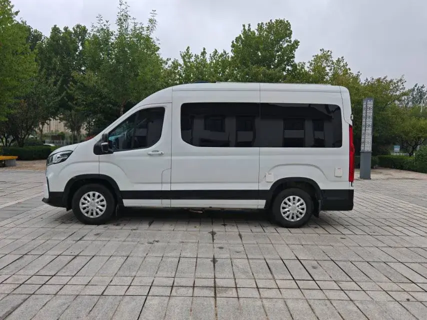 2024 MAXUS XINTU thumbnail 4