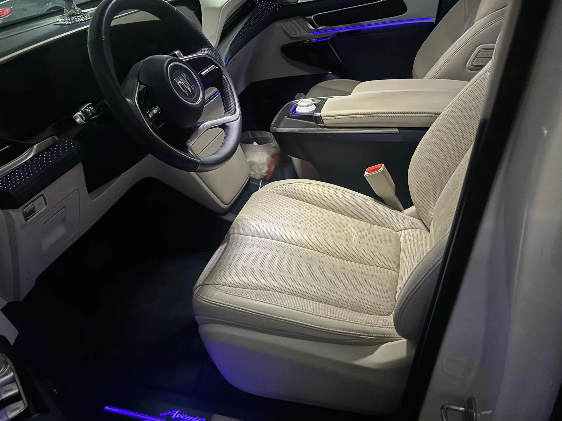 2023 BUICK CENTURY thumbnail 4