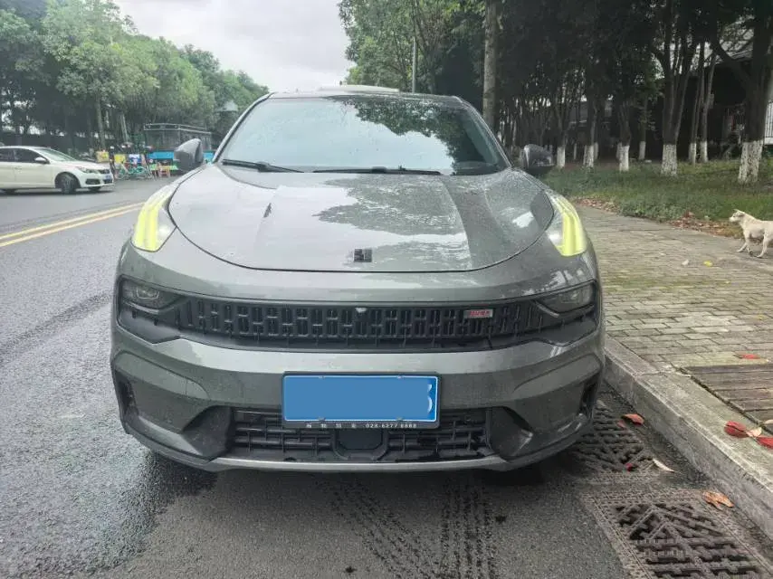 2020 LYNK&CO 05 thumbnail 2