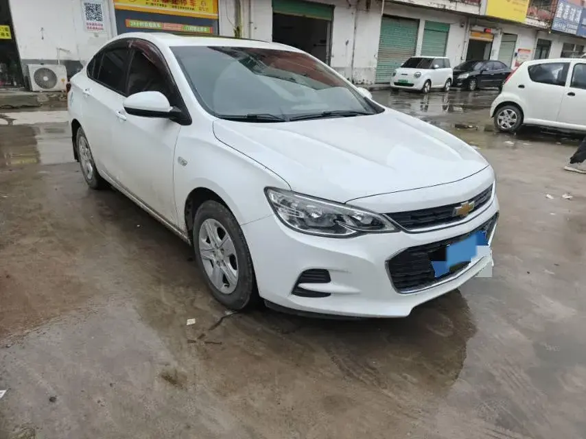 2019 CHEVROLET CAVALIER thumbnail 3