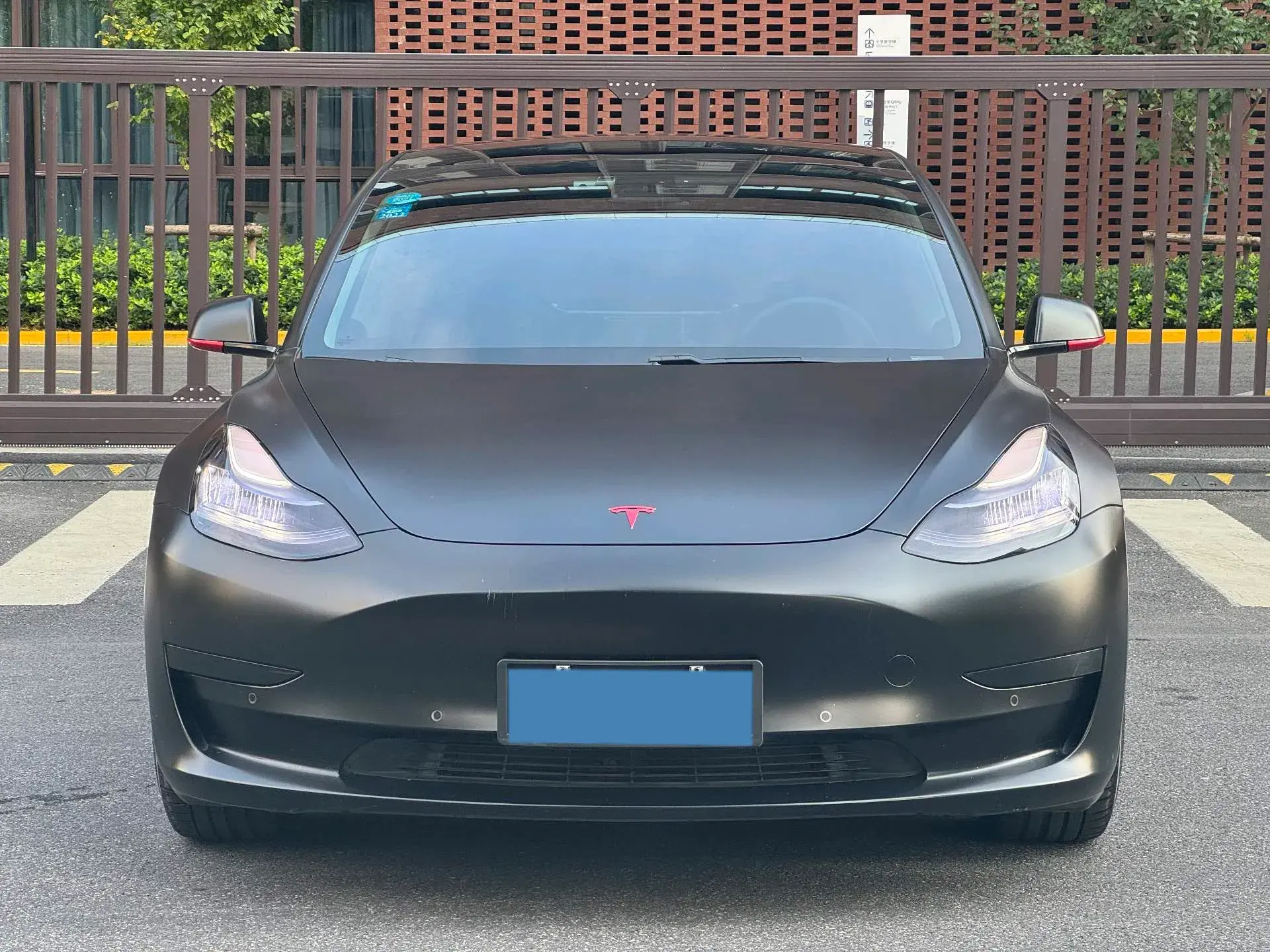 2019 TESLA MODEL thumbnail 2